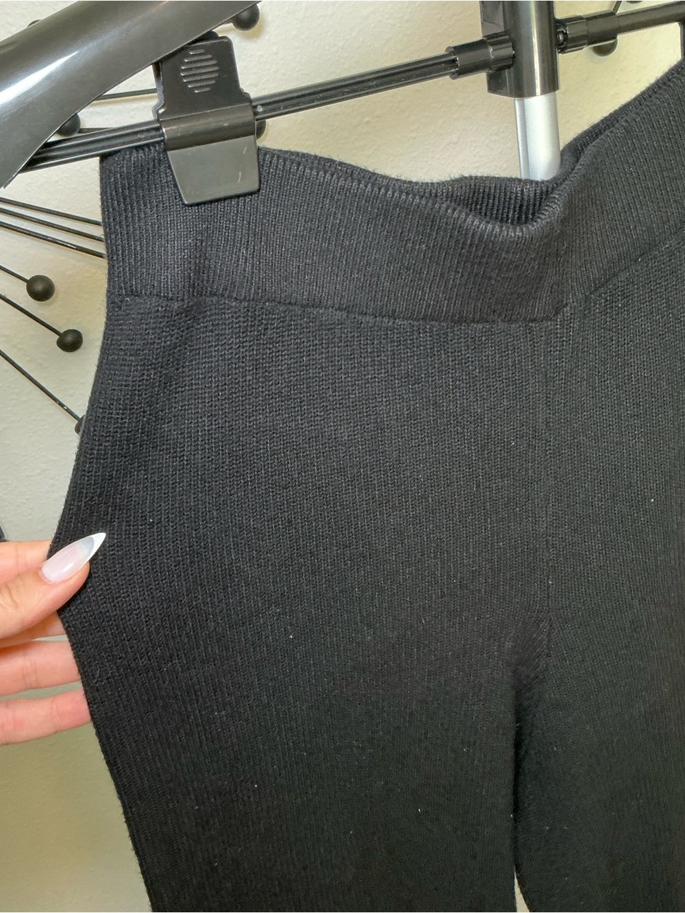 Black Ribbed Knit Wide Leg Pull On Pants Size Medium - Picture 2 of 3